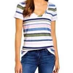 Caslon Rounded V-Neck Tee